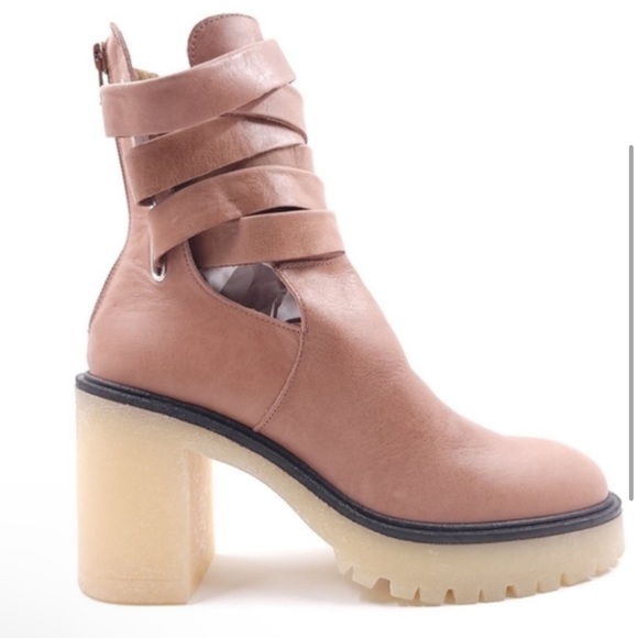 ✨NWOT✨ Free People Jesse Cutout Boot - Picture 3 of 5